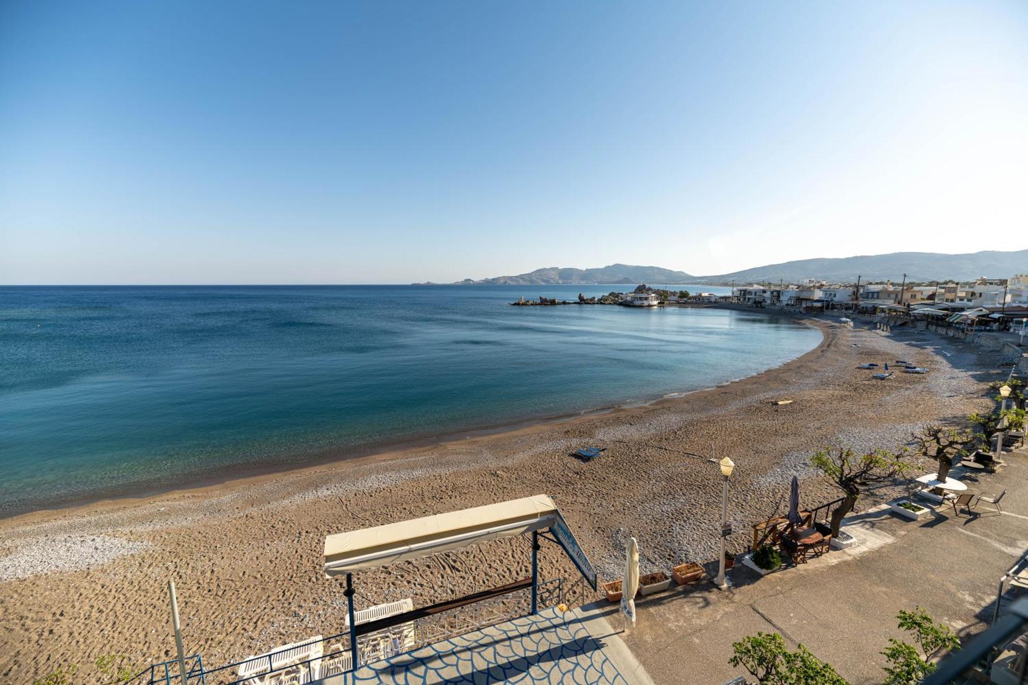 Appartement Elegant View Charaki